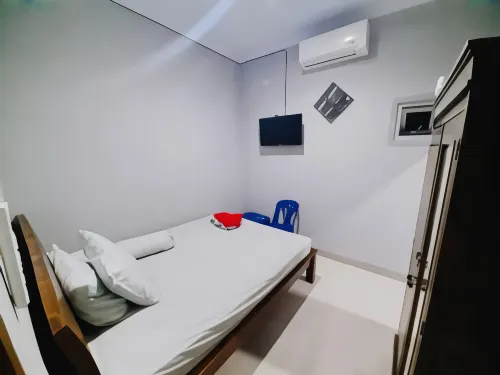 Modern House Yia