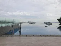 CozyHomes at One Residence Batam - Infinity Pools