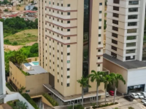 Delmond Hotel โรงแรมในกียาบา