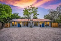 Charming Getaway with Fire Pit and Beautiful Kitchen - Cozy Retreat