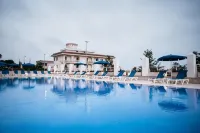 Club Azzurro Hotel & Resort - Beach