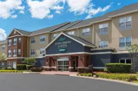 Homewood Suites by Hilton Indianapolis-Airport/Plainfield Отели в г. Плейнфилд