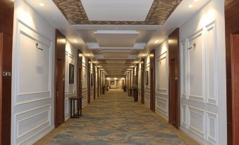 Royal Jewel Al Raml Hotel