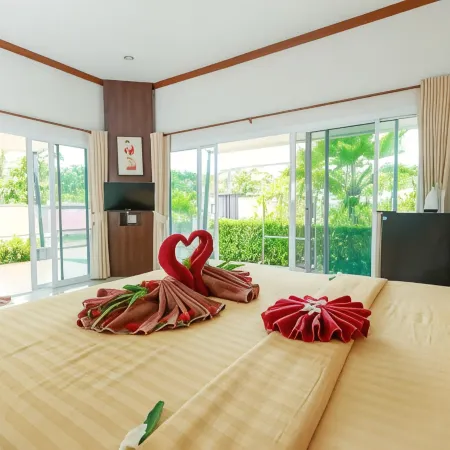 Saline Hot Spring Resort