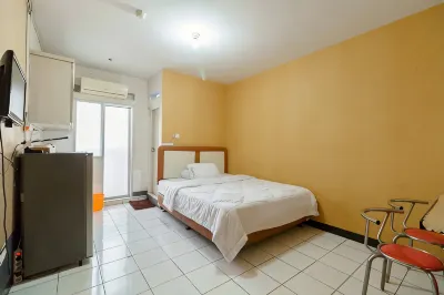 RedLiving Apartemen Cibubur Village Raja Property Tower D 希布布爾住宿飯店