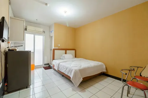 RedLiving Apartemen Cibubur Village Raja Property Tower D