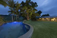 Hillcrest Mountain View Retreat - 4-Star