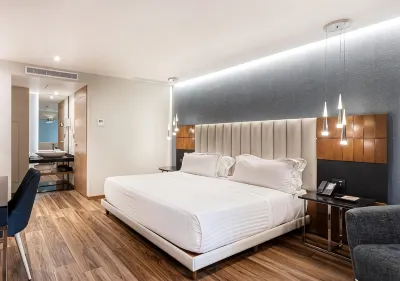 Hotel Real del Rio Отели рядом с достопримечательностью «Tijuana Arch (Friendship Arch)»