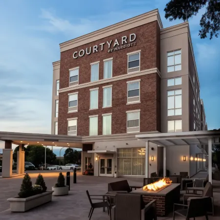 Courtyard Rochester Downtown
