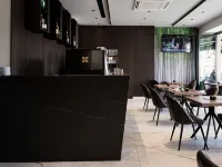Emery Hotel - อ่างจากุชชี่