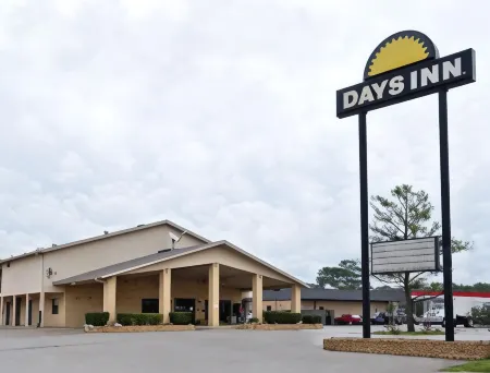 Days Inn by Wyndham Bastrop