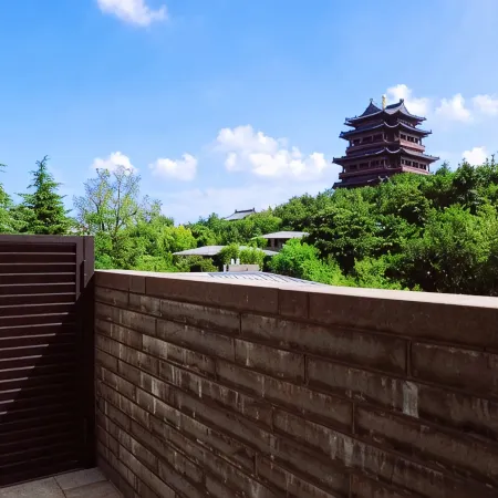 Junshan Yunyin Courtyard Tangquan Resort Hotel (Weihai Huancui Heji Branch)