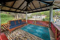 Villa Vranje by Villa Gue Aja Cisarua 호텔