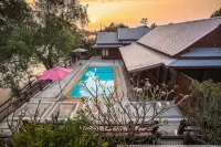 Baankwaeom Boutique Homestay Amphawa บ้านแควอ้อม บูติคโฮมสเตย์