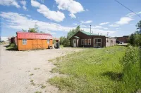 Rocky Mtn Modern Cabin- Pets Welcome FREE!! 30+ Days