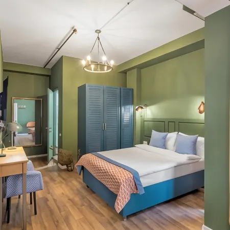 Raimond Palace Hotel