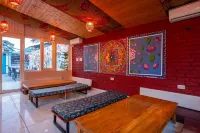 Zostel McLeodganj