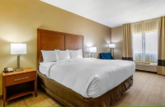 Comfort Inn & Suites