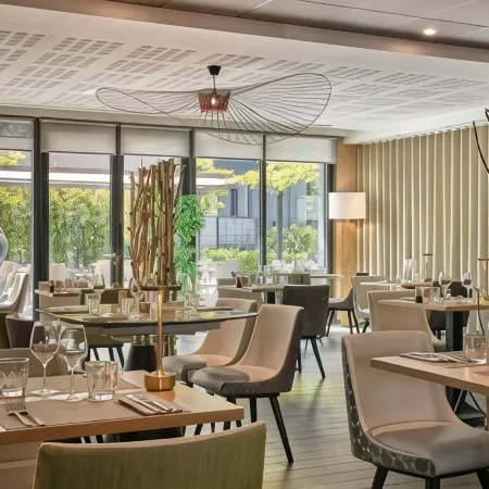Hôtel Restaurant Athena Spa