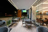 Living Appart-Hotel - Condos