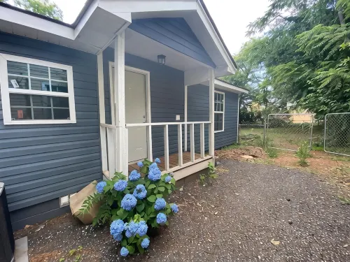 Cozy 1BR Close to Downtown & Greenville Drive Baseball