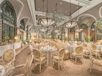 The Manila Hotel Отели рядом с достопримечательностью «Собор Манилы»