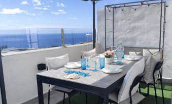 Ático Micaela-Terrace and Sea Views