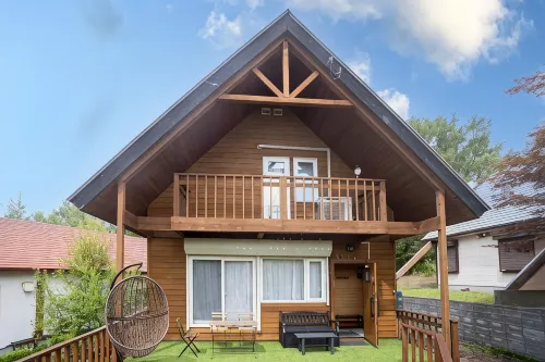 LAKE TOYA PREMIUM CABIN