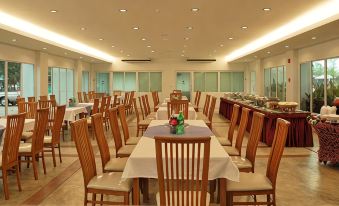 Laemsing Natural Beach Resort