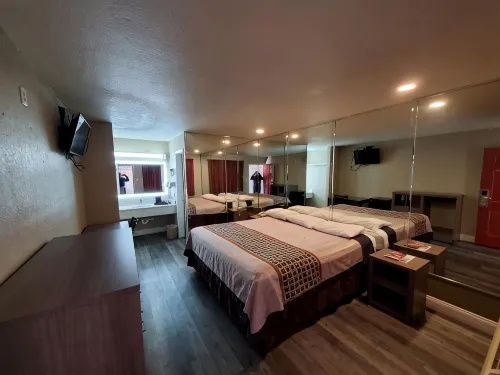 River Inn Motel