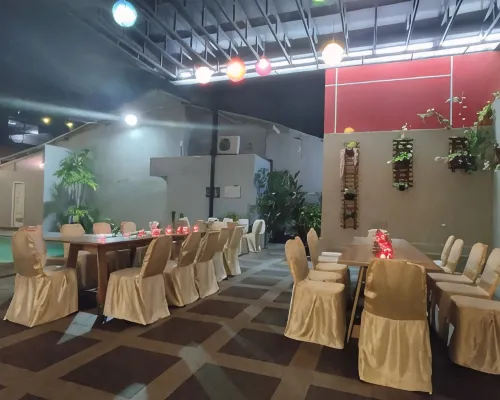 Hotel Intan Cirebon فنادق مميّزة Photos