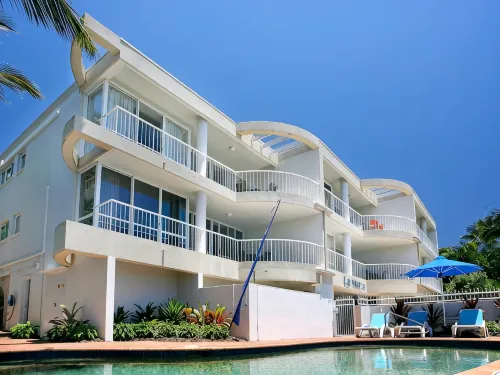 La Mer Sunshine Beachfront