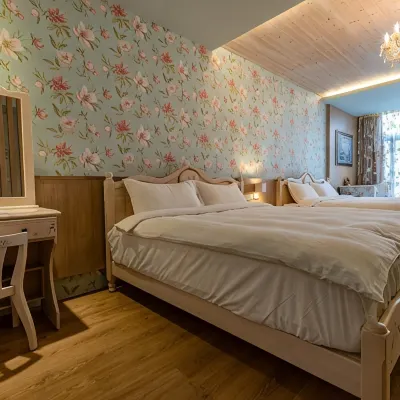 Sun Star Bed and Breakfast/Breeze Star Language Homestay 리위탄 주변 호텔