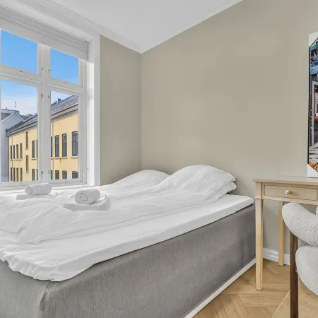 Urban Elegant Apartment