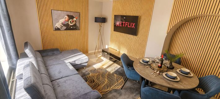 4 Bedroom Gateway: Winchester - Town Centre 4 mins. Hotels in Winchester