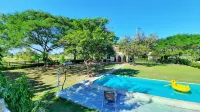 Kampu Nature Pool Villa Rayong - 방갈로