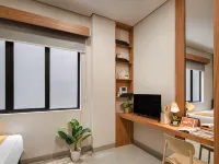Cove Alexa Hotels near Epicentrum Walk