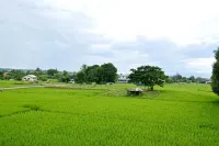 Pernjai Homestay Barn Kum Kron