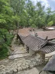 Longshan Fengyuqiao Farmhouse