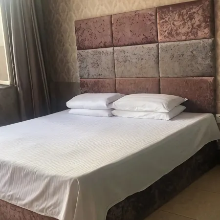 Blixilong Hotel
