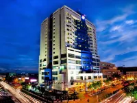 Mega Hotel ミリ空港周辺のホテル