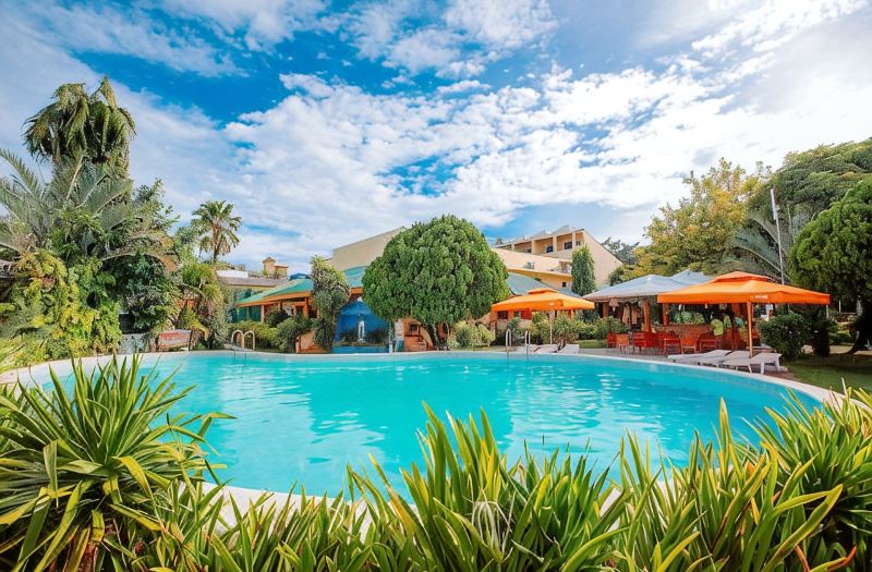 Paradise Garden Resort Hotel & Convention Center Boracay powered by Aston photo 2