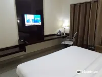 Adig Suites - 駐車場