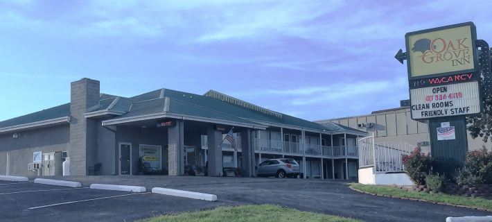 Oak Grove Inn Các khách sạn ở Branson