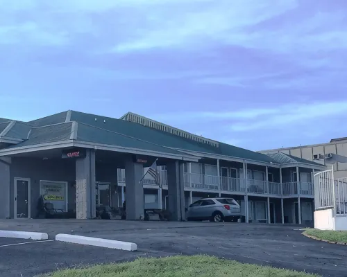Oak Grove Inn Hotels in Branson