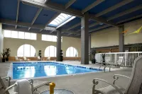 Holiday Inn NIAGARA FALLS STATE PARK ENTRY by IHG - プール