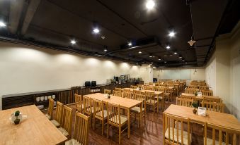Xinshe Hotel