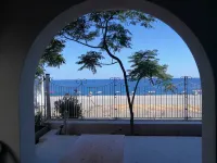 Villa by the sea, perfect for families