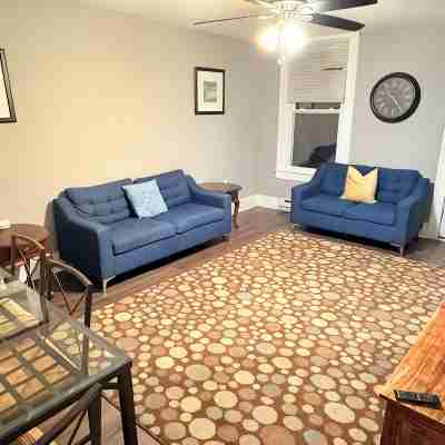 Spacious Charles Village unit Others