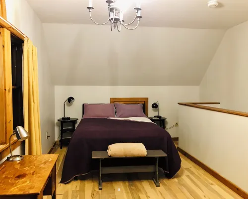Charming Barn Carriage House in Green Mountains of Vermont Near Middlebury Hotels in Ripton